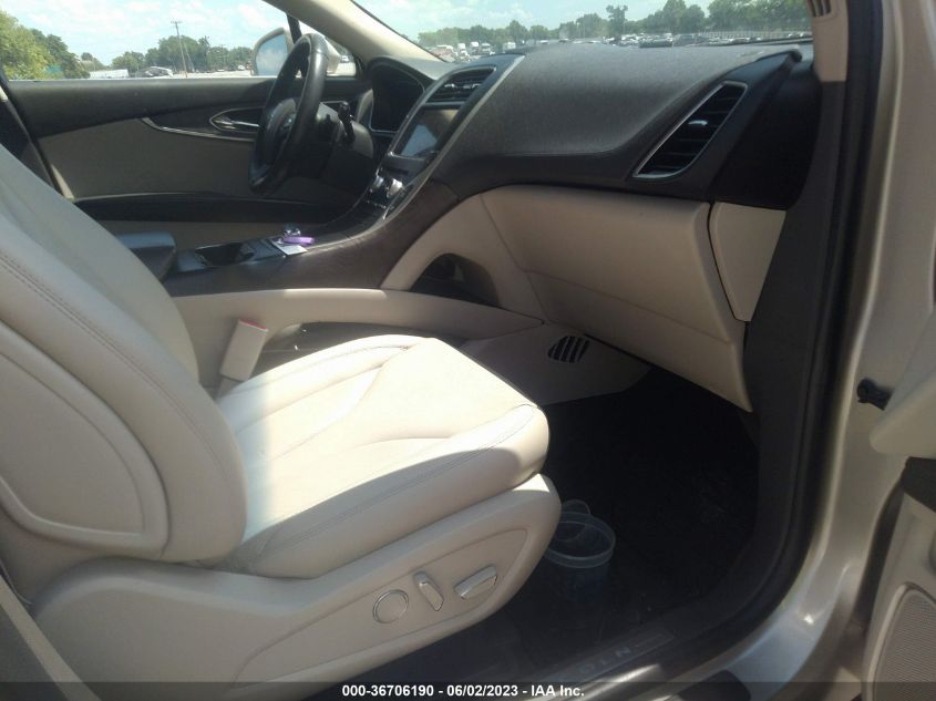2017 LINCOLN MKX SELECT - 2LMPJ8KR8HBL34129