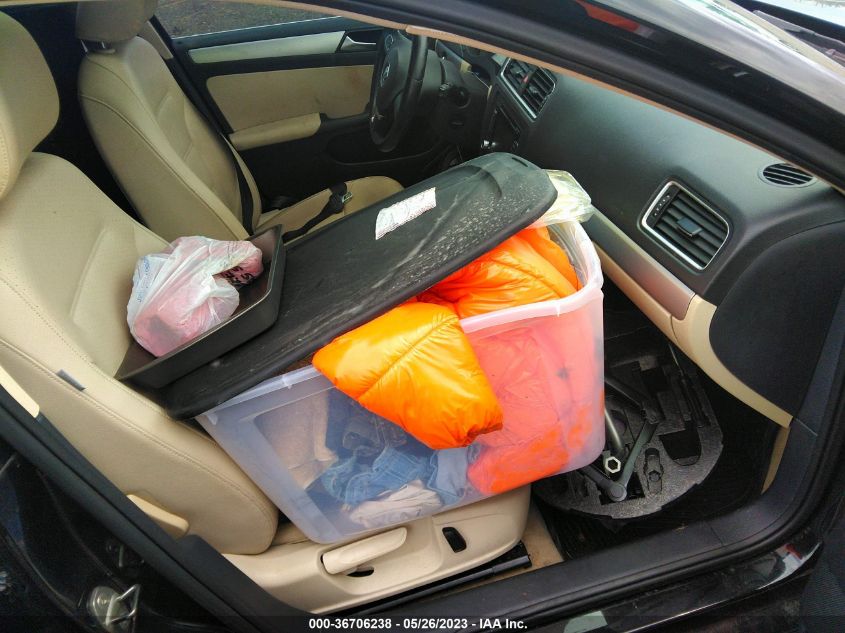 2014 VOLKSWAGEN JETTA SEDAN SE W/CONNECTIVITY/SUNROOF - 3VWD07AJ2EM304367