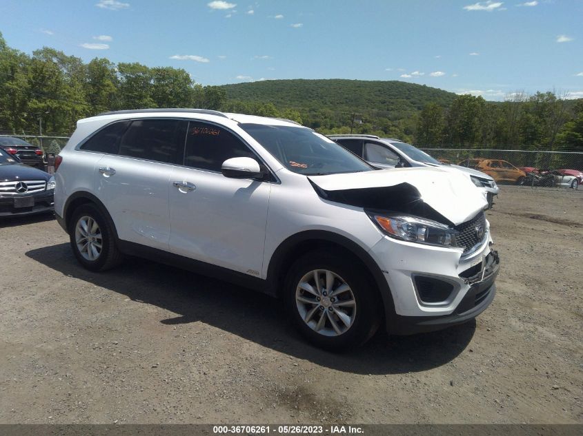 2017 KIA SORENTO LX - 5XYPGDA34HG325234