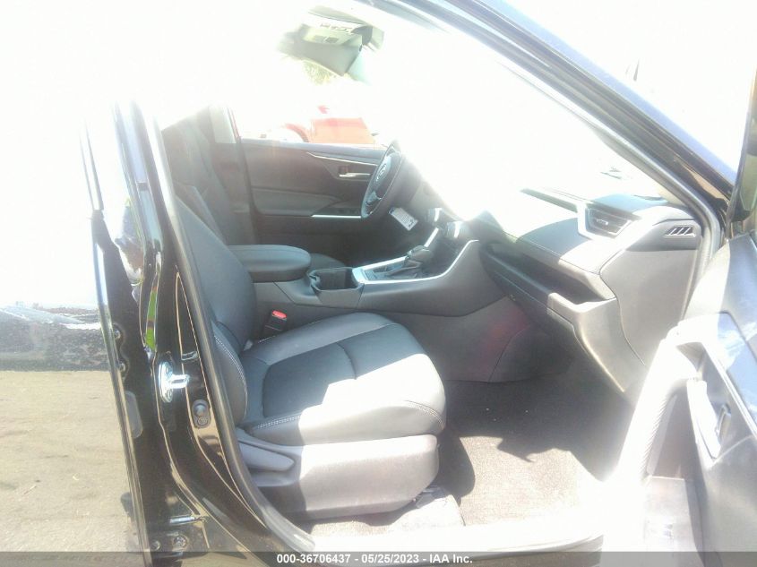 2023 TOYOTA RAV4 XLE PREMIUM - 2T3A1RFV6PW353082