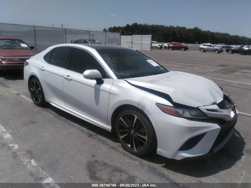 2018 TOYOTA CAMRY XSE - 4T1B61HK3JU031624