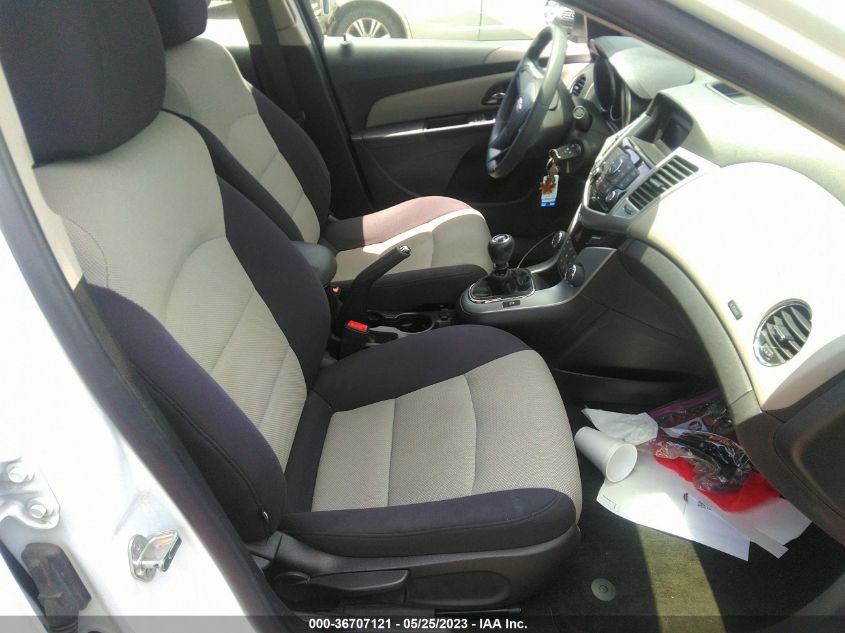 2014 CHEVROLET CRUZE LS - 1G1PB5SG2E7212597