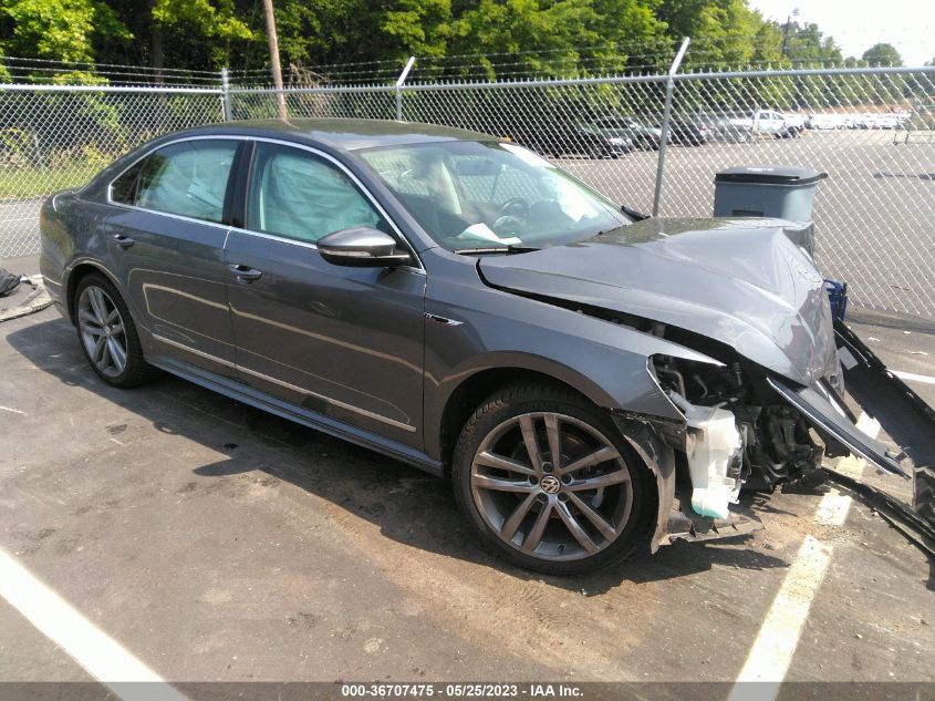 2017 VOLKSWAGEN PASSAT R-LINE W/COMFORT PKG - 1VWDT7A33HC063076