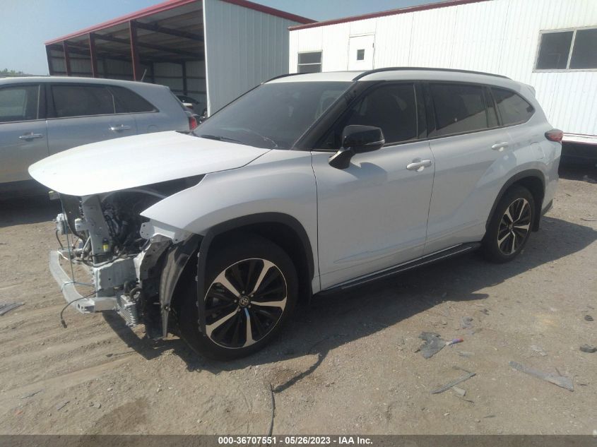 2022 TOYOTA HIGHLANDER XSE - 5TDJZRBHXNS187690