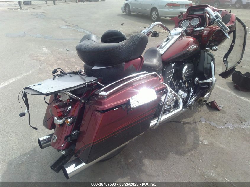 2011 HARLEY-DAVIDSON FLTRUSE 1HD1TA810BB957944