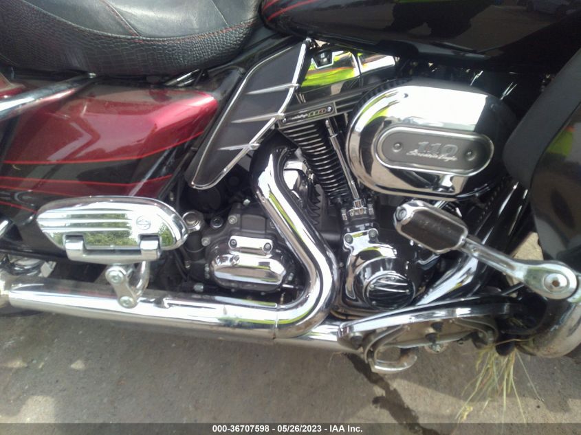 2011 HARLEY-DAVIDSON FLTRUSE 1HD1TA810BB957944