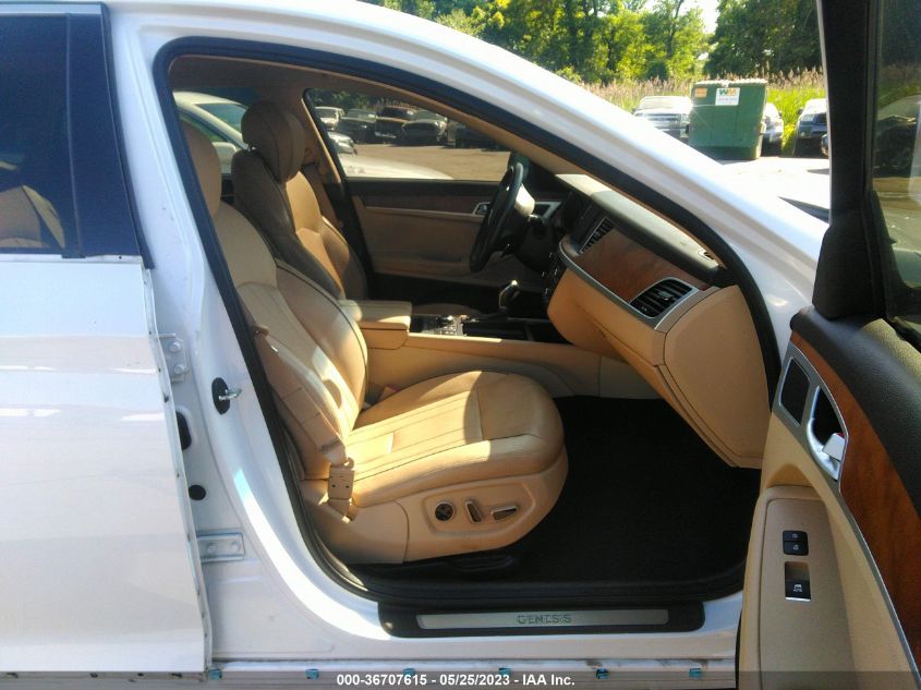 2015 HYUNDAI GENESIS 5.0L - KMHGN4JF4FU037530