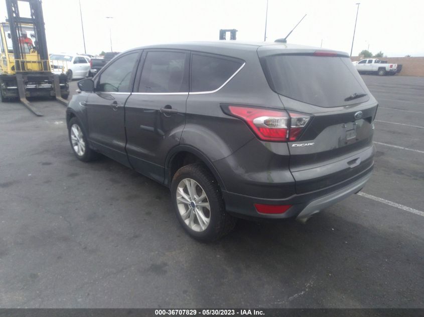 2017 FORD ESCAPE SE - 1FMCU0GDXHUE93485