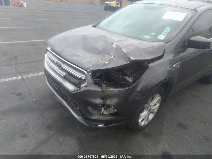 2017 FORD ESCAPE SE - 1FMCU0GDXHUE93485