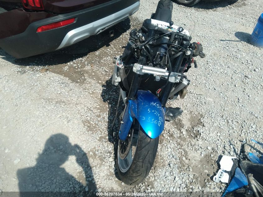 2011 SUZUKI GSX-R600 - JS1GN7FA2B2100465