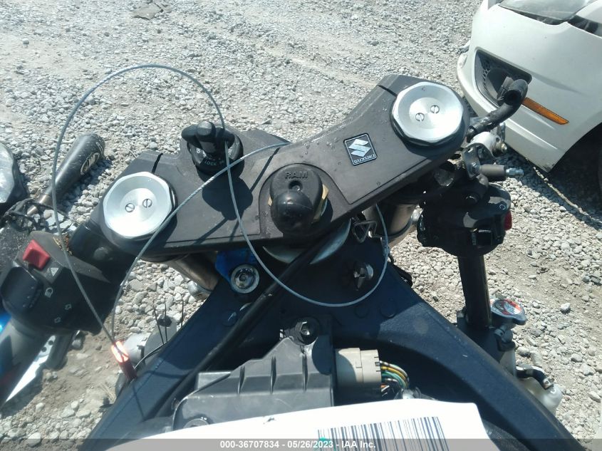 2011 SUZUKI GSX-R600 - JS1GN7FA2B2100465
