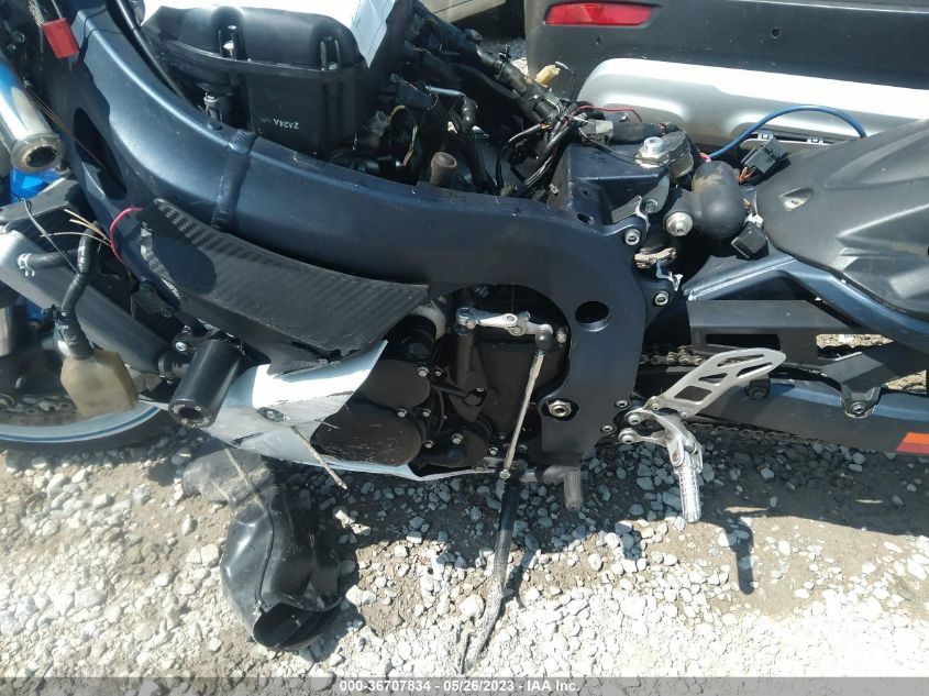 2011 SUZUKI GSX-R600 - JS1GN7FA2B2100465