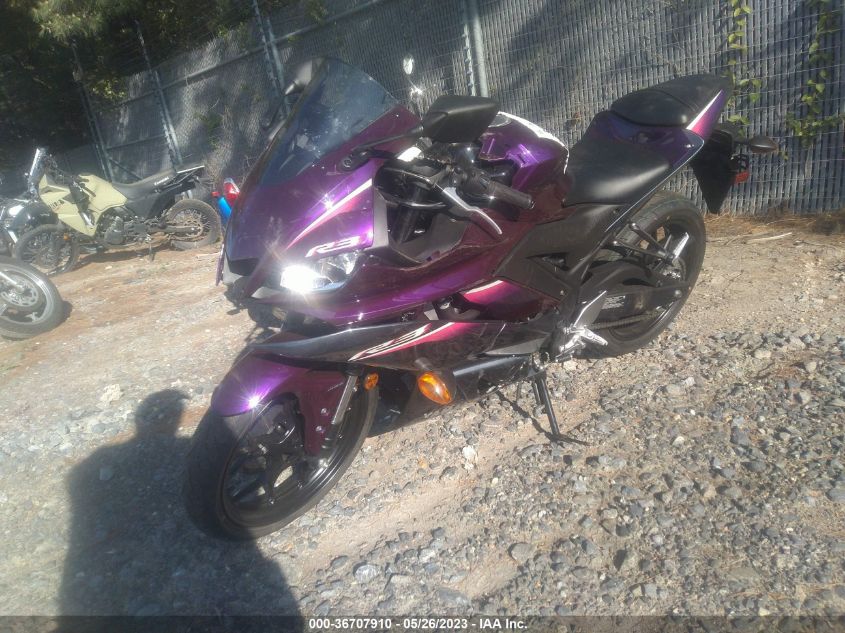 2023 YAMAHA YZFR3 A MH3RH18Y2PK009489