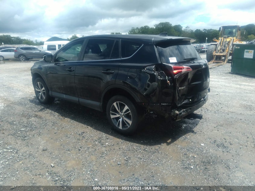 VIN 2T3RFREV5JW814625 2018 TOYOTA RAV4 XLE/ADVENTURE