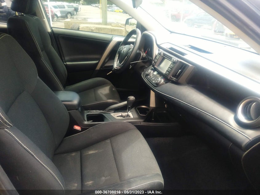 VIN 2T3RFREV5JW814625 2018 TOYOTA RAV4 XLE/ADVENTURE