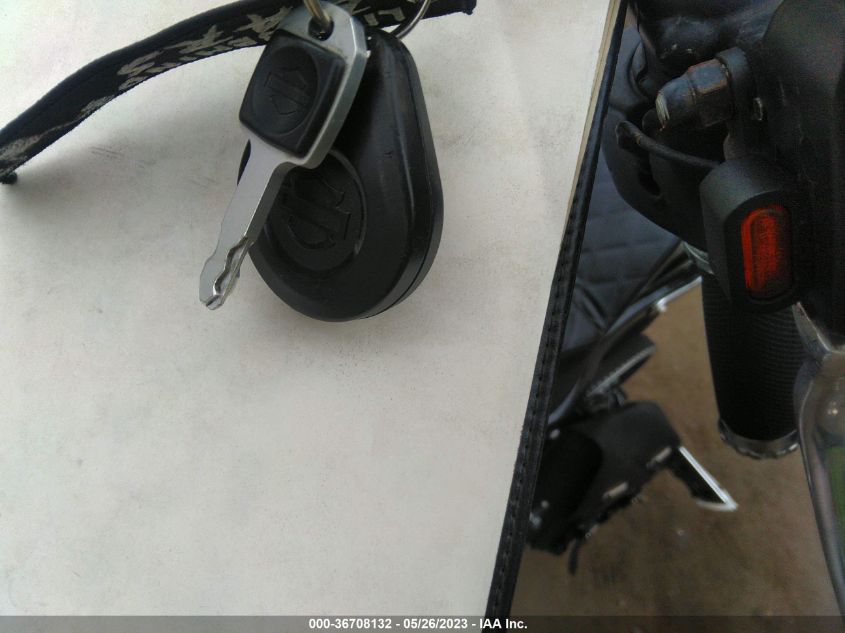 2020 HARLEY-DAVIDSON FXST - 1HD1BVJ28LB062782