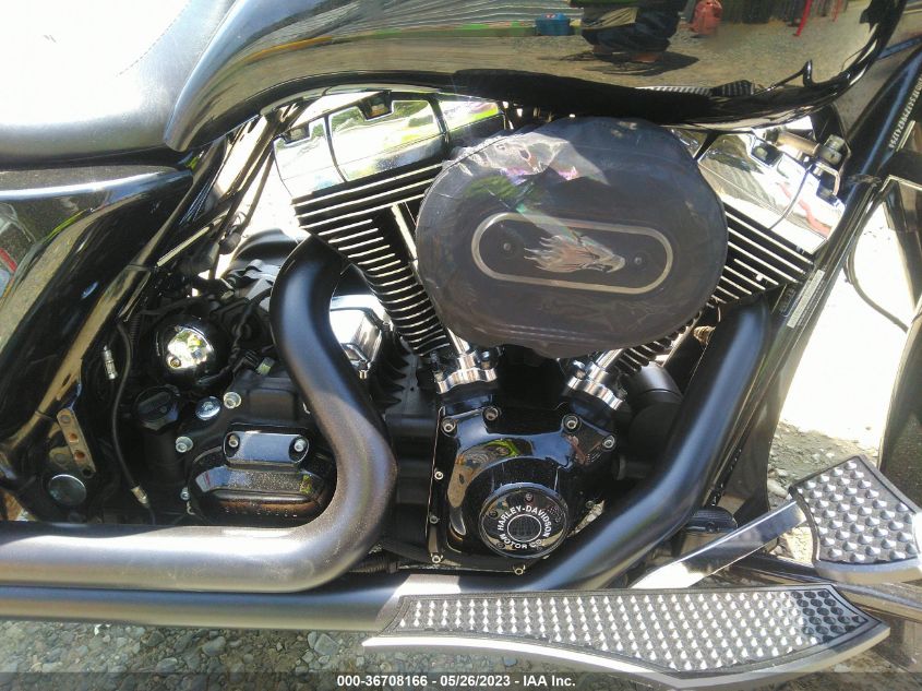 2009 HARLEY-DAVIDSON FLTR 1HD1FS4179Y674175
