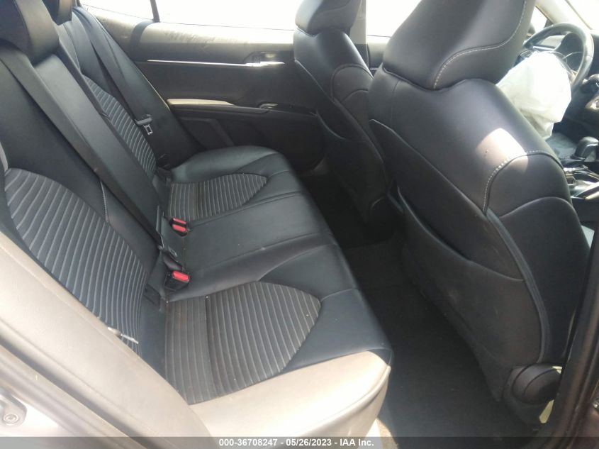2018 TOYOTA CAMRY SE - 4T1B11HK9JU510886