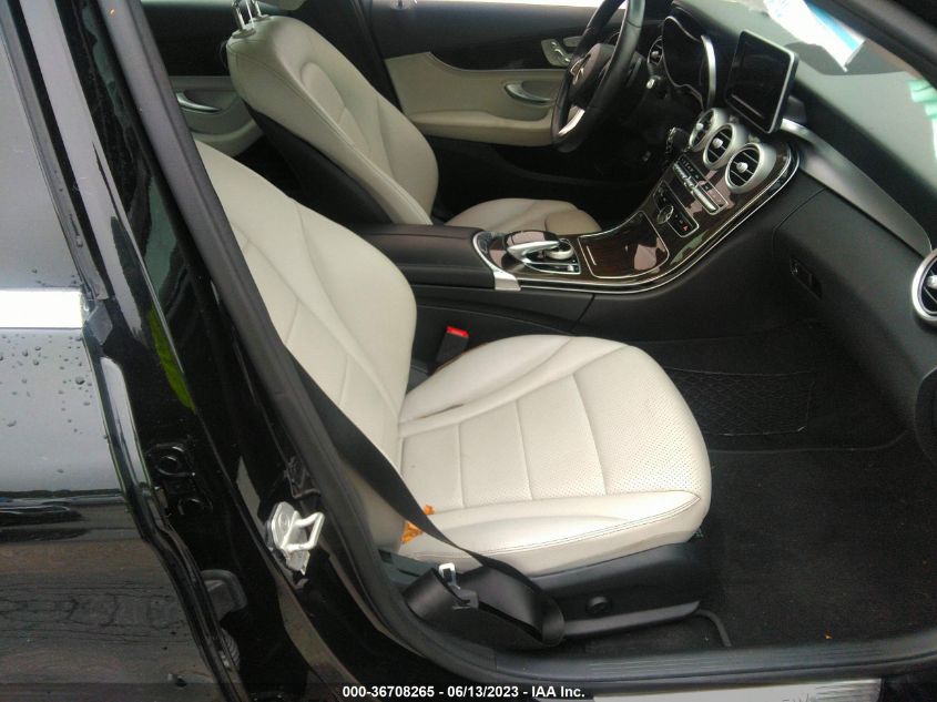 2016 MERCEDES-BENZ C-CLASS C 300 - 55SWF4KB5GU116741