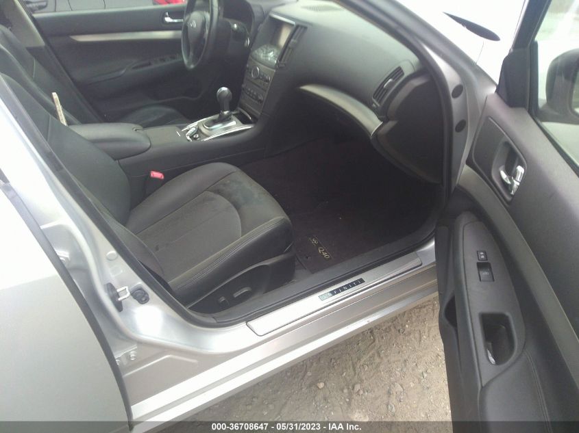 2015 INFINITI Q40 - JN1CV6AR2FM520946