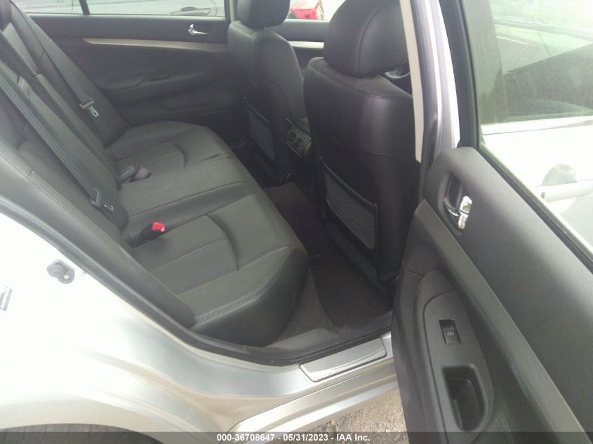 2015 INFINITI Q40 - JN1CV6AR2FM520946