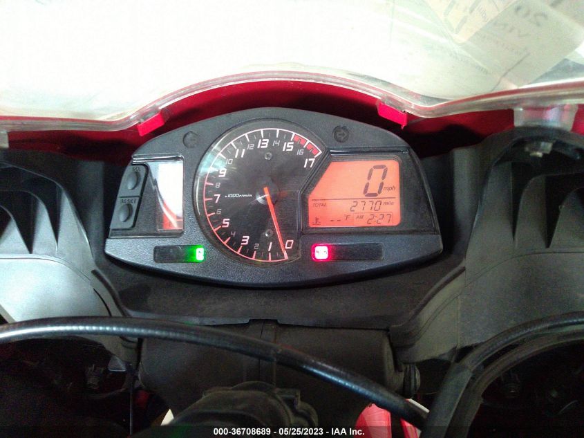 2017 HONDA CBR600 RR - JH2PC40J5HK300114