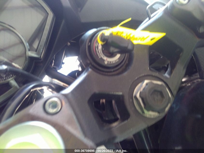 2021 KAWASAKI EX400 - JKAEXKG19MDAB3753