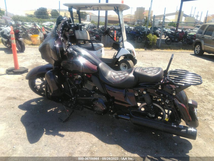 2019 HARLEY-DAVIDSON FLHXSE 1HD1PXL37KB959710