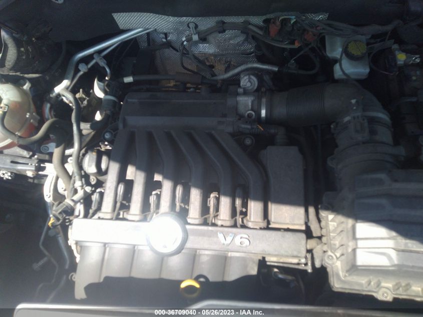 2018 VOLKSWAGEN ATLAS 3.6L V6 SEL - 1V2MR2CA9JC592214