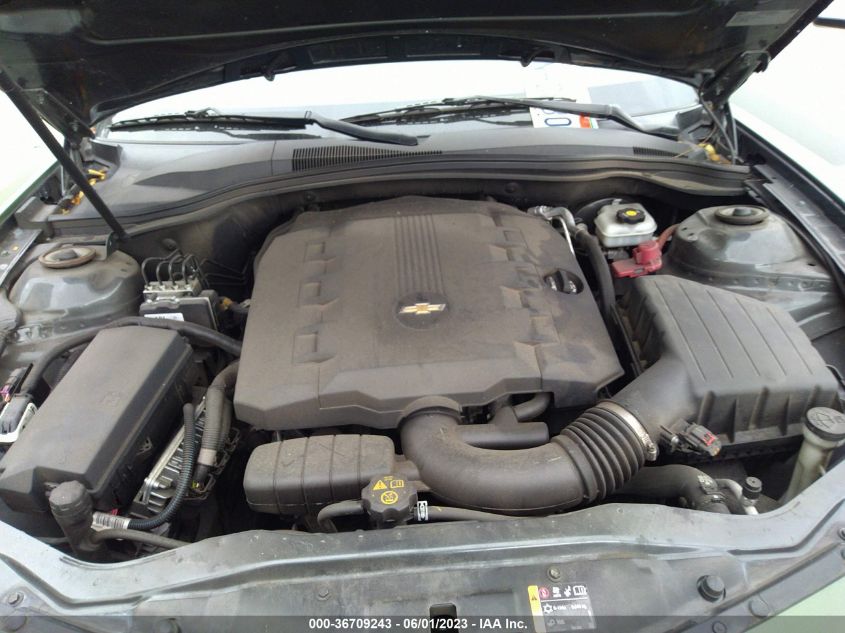 2015 CHEVROLET CAMARO LS - 2G1FB1E34F9270708