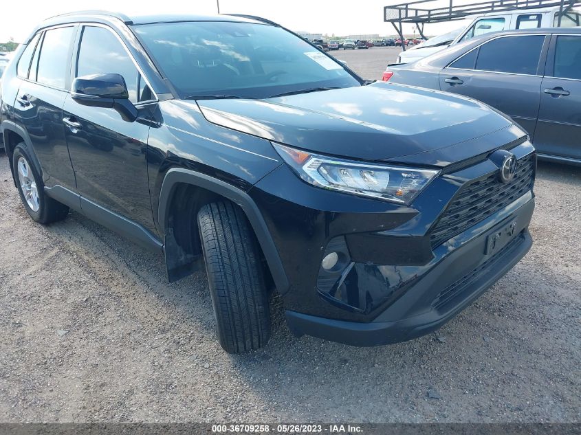 2021 TOYOTA RAV4 XLE - 2T3W1RFV1MC127356