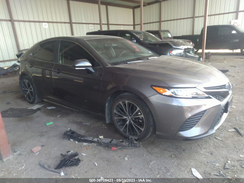 2018 TOYOTA CAMRY LE/SE/XLE/L - 4T1B11HK8JU653229