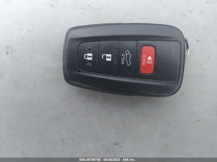 2021 TOYOTA HIGHLANDER XLE - 5TDGZRBH8MS074930