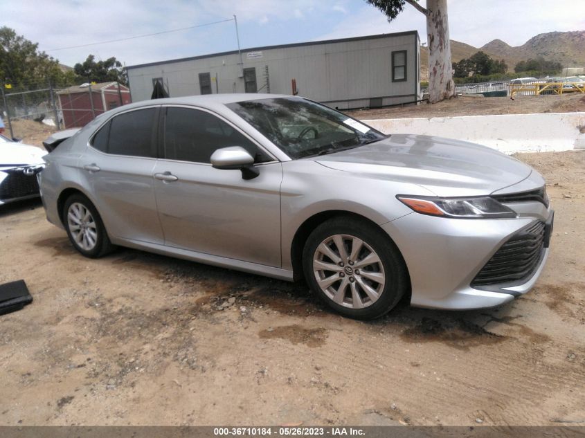 2018 TOYOTA CAMRY LE/SE/XLE/L - JTNB11HK1J3018102