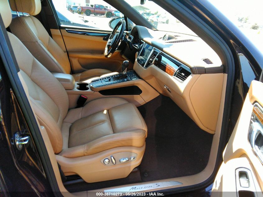 2017 PORSCHE MACAN S - WP1AB2A59HLB19825
