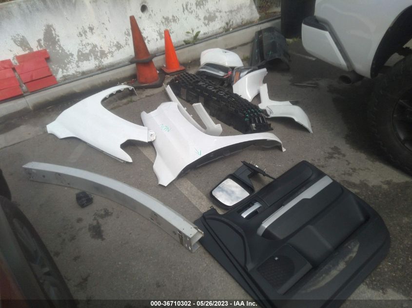 2020 TOYOTA TUNDRA 4WD SR5/TRD PRO - 5TFDY5F17LX942565