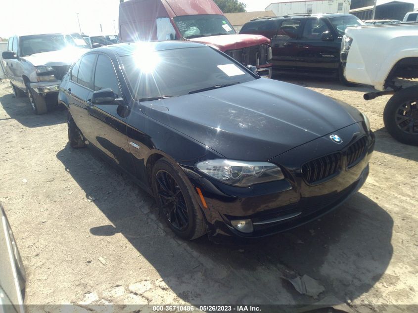 2013 BMW 5 SERIES 528I - WBAXG5C56DD231656