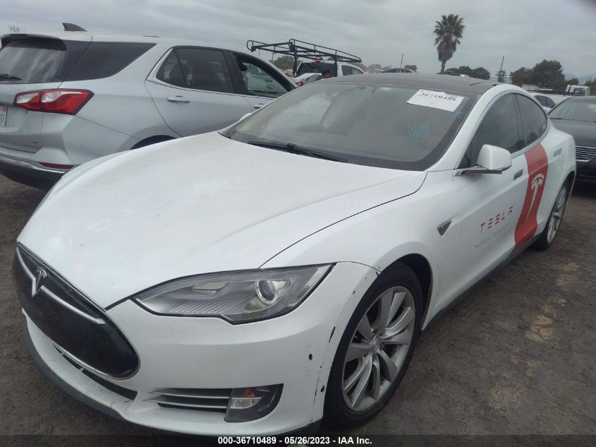 2014 TESLA MODEL S 60 KWH BATTERY/P85 - 5YJSA1H19EFP32693