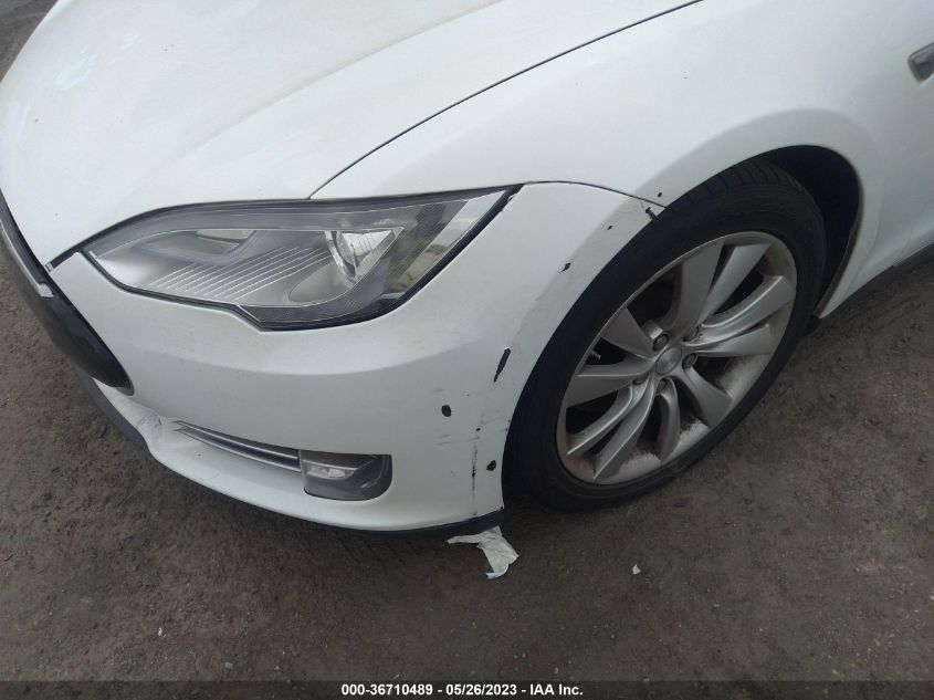 2014 TESLA MODEL S 60 KWH BATTERY/P85 - 5YJSA1H19EFP32693