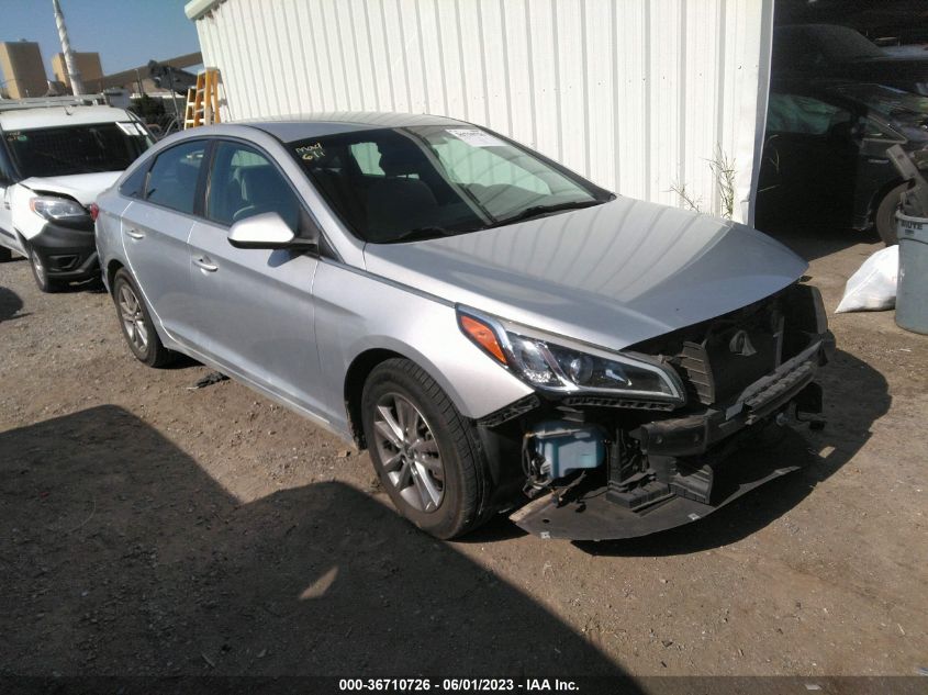 2015 HYUNDAI SONATA 2.4L SE - 5NPE24AF1FH143142