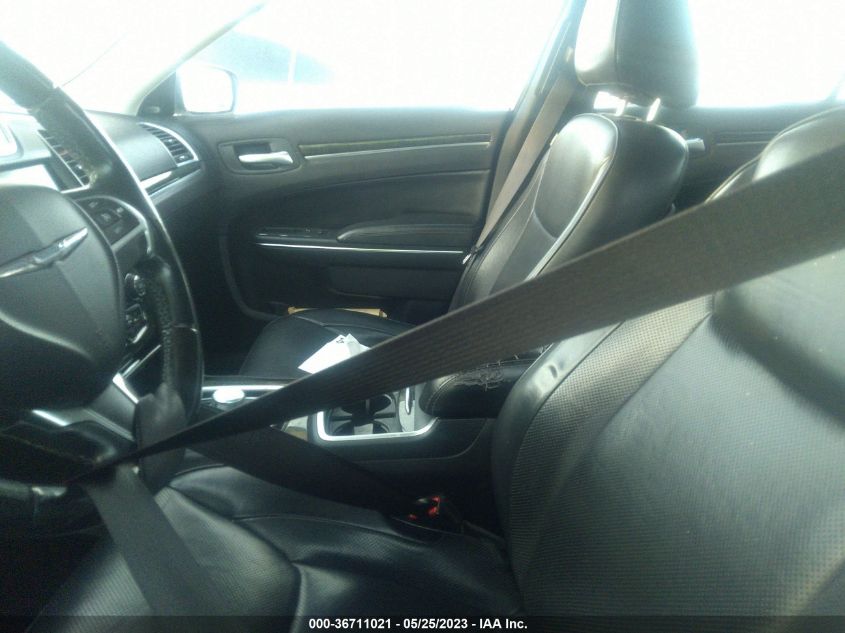 2016 CHRYSLER 300 300C - 2C3CCAEG2GH238460