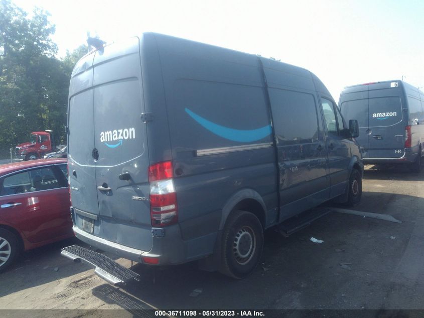 2018 MERCEDES-BENZ SPRINTER CARGO VAN WD3PE7CD1JP630300