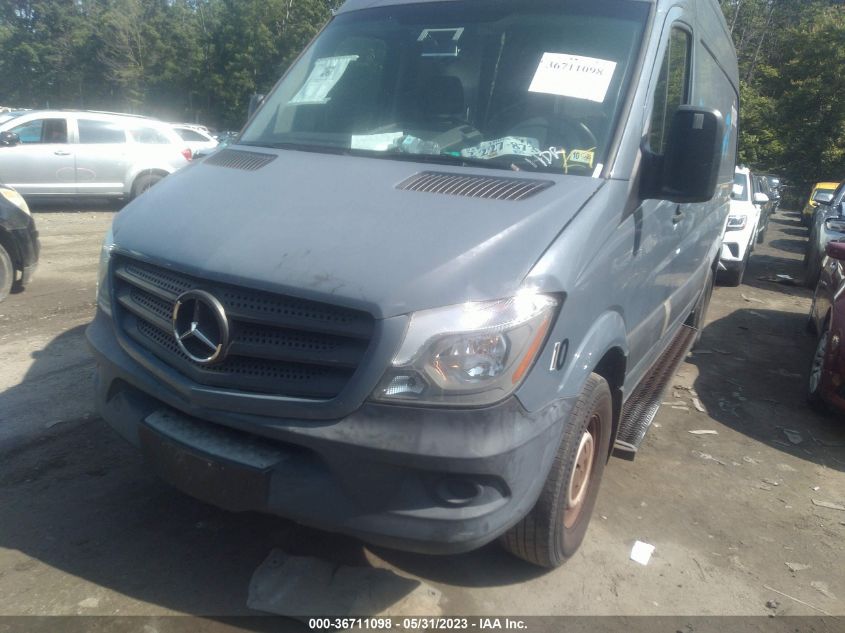 2018 MERCEDES-BENZ SPRINTER CARGO VAN WD3PE7CD1JP630300