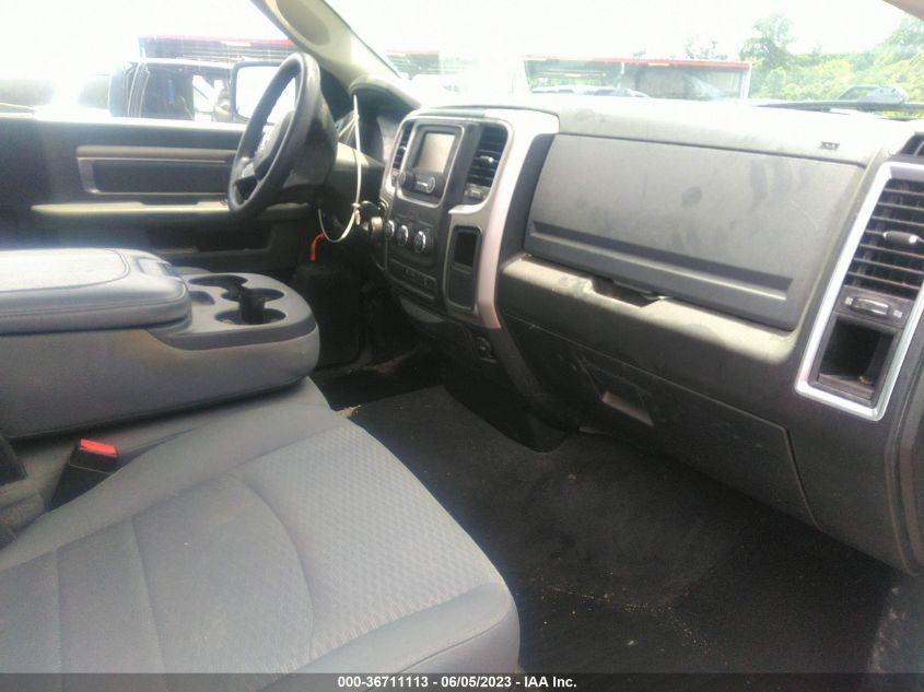 2019 RAM 1500 CLASSIC SLT - 3C6JR6ET3KG702786