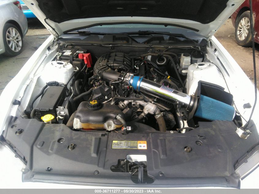 2013 FORD MUSTANG V6 - 1ZVBP8AM2D5270955