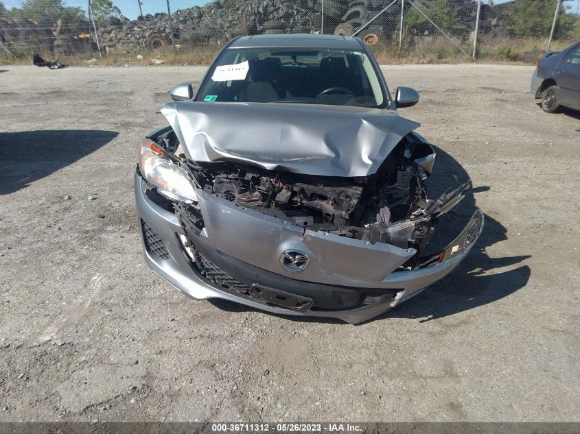 2013 MAZDA MAZDA3 I SV - JM1BL1TG0D1810484