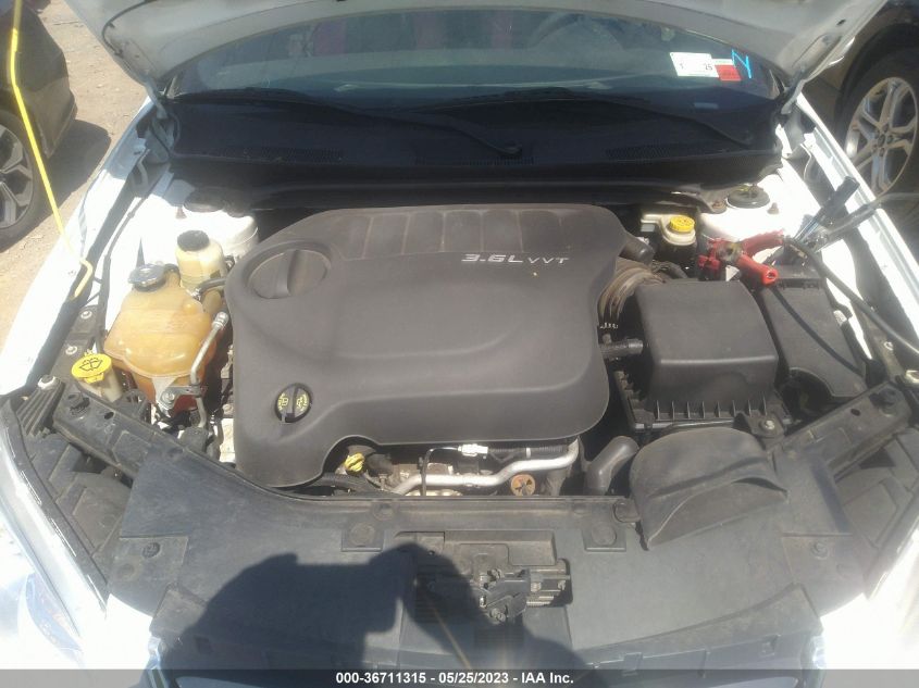 2013 CHRYSLER 200 LX - 1C3CCBAG0DN726644