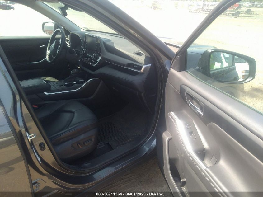 2020 TOYOTA HIGHLANDER XLE - 5TDGZRBH3LS033684