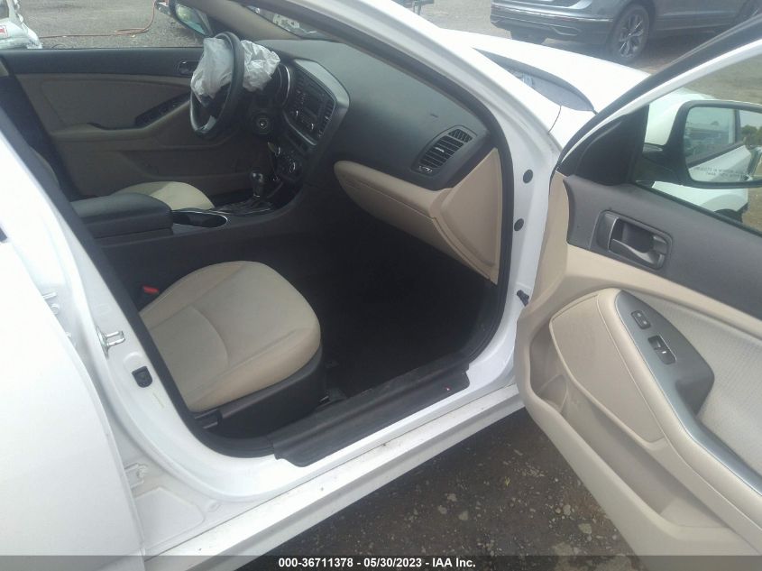 2015 KIA OPTIMA LX - 5XXGM4A7XFG379702