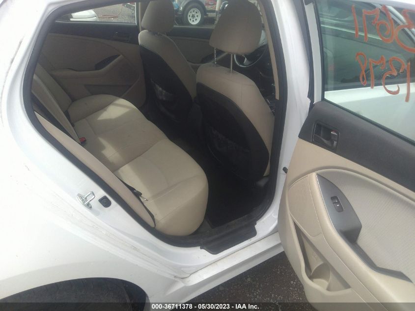 2015 KIA OPTIMA LX - 5XXGM4A7XFG379702